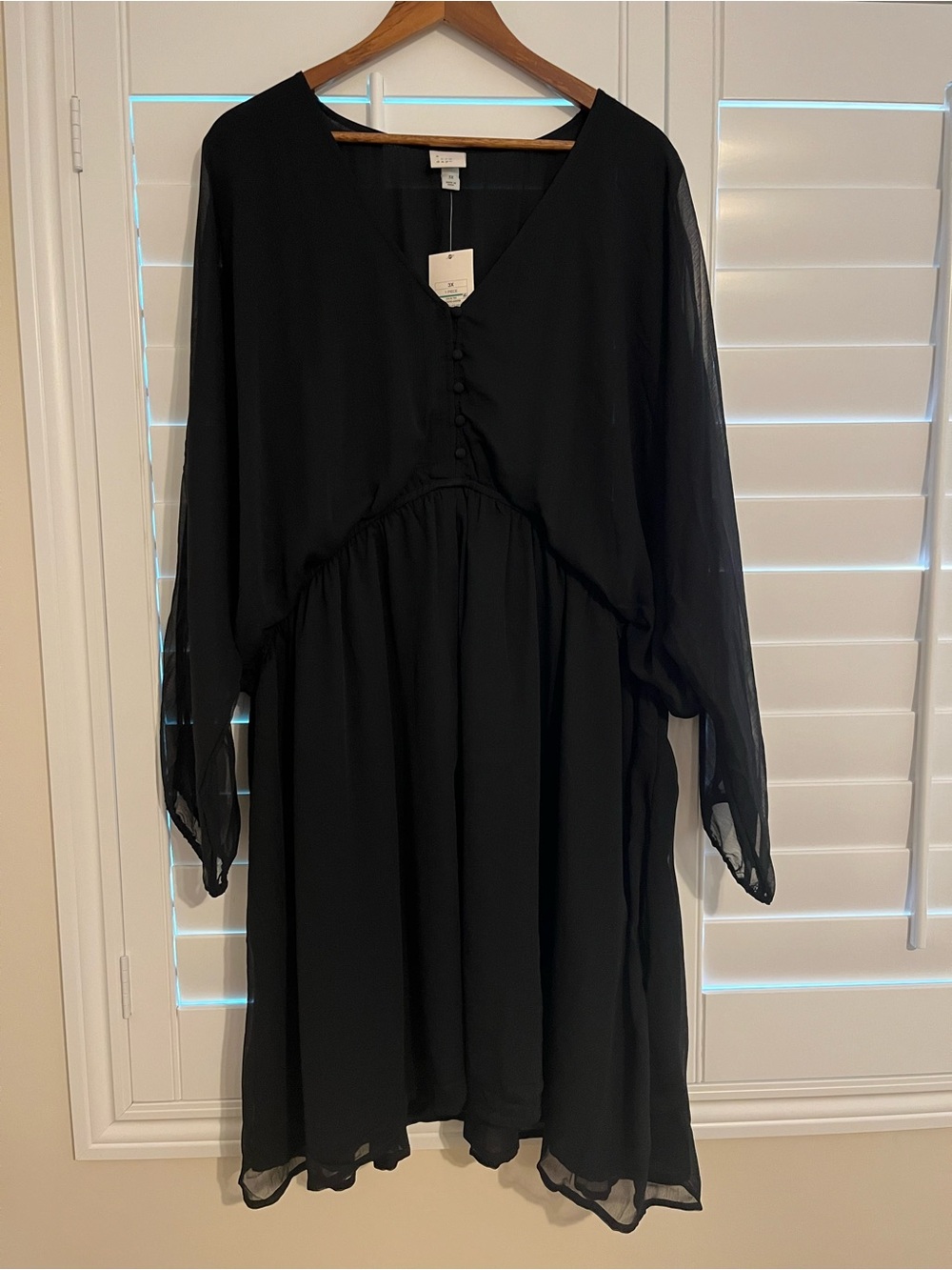 NWT a new day Black Long-Sleeve V-Neck Button-Front Midi Dress